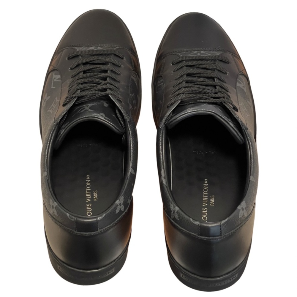 Louis Vuitton Eclipse Monogram Black Low Sneakers - Picture 5 of 9